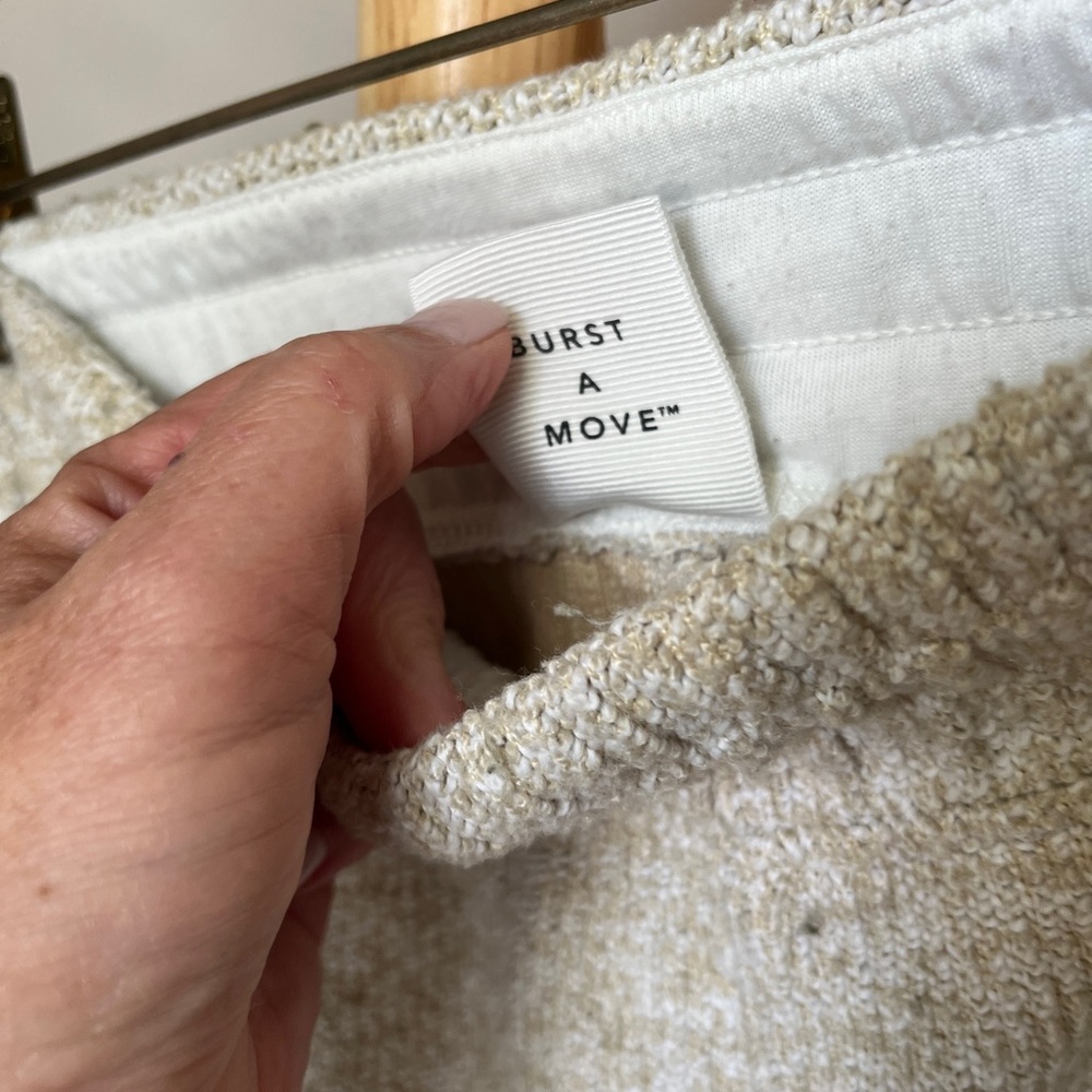 Aerie Offline Sweatpants Cream Textured Straight Leg Elastic Waist size Small - Picture 4 of 7